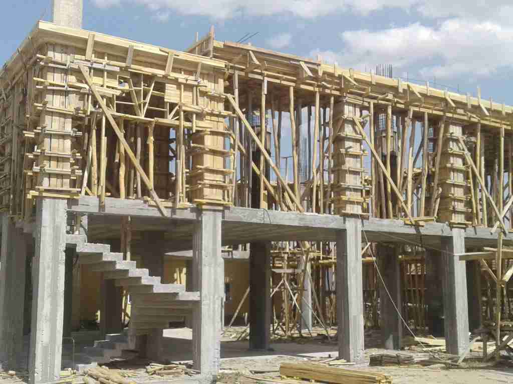 Karşıyaka İnşaat Kalıpçısı